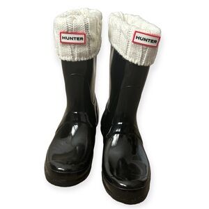 Hunter Short Gloss Black Rain Boots + Socks